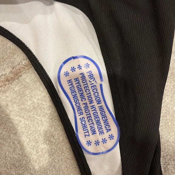 Waves Swim Black Ribbed High-Waist Bikini - Picture 8 of 8